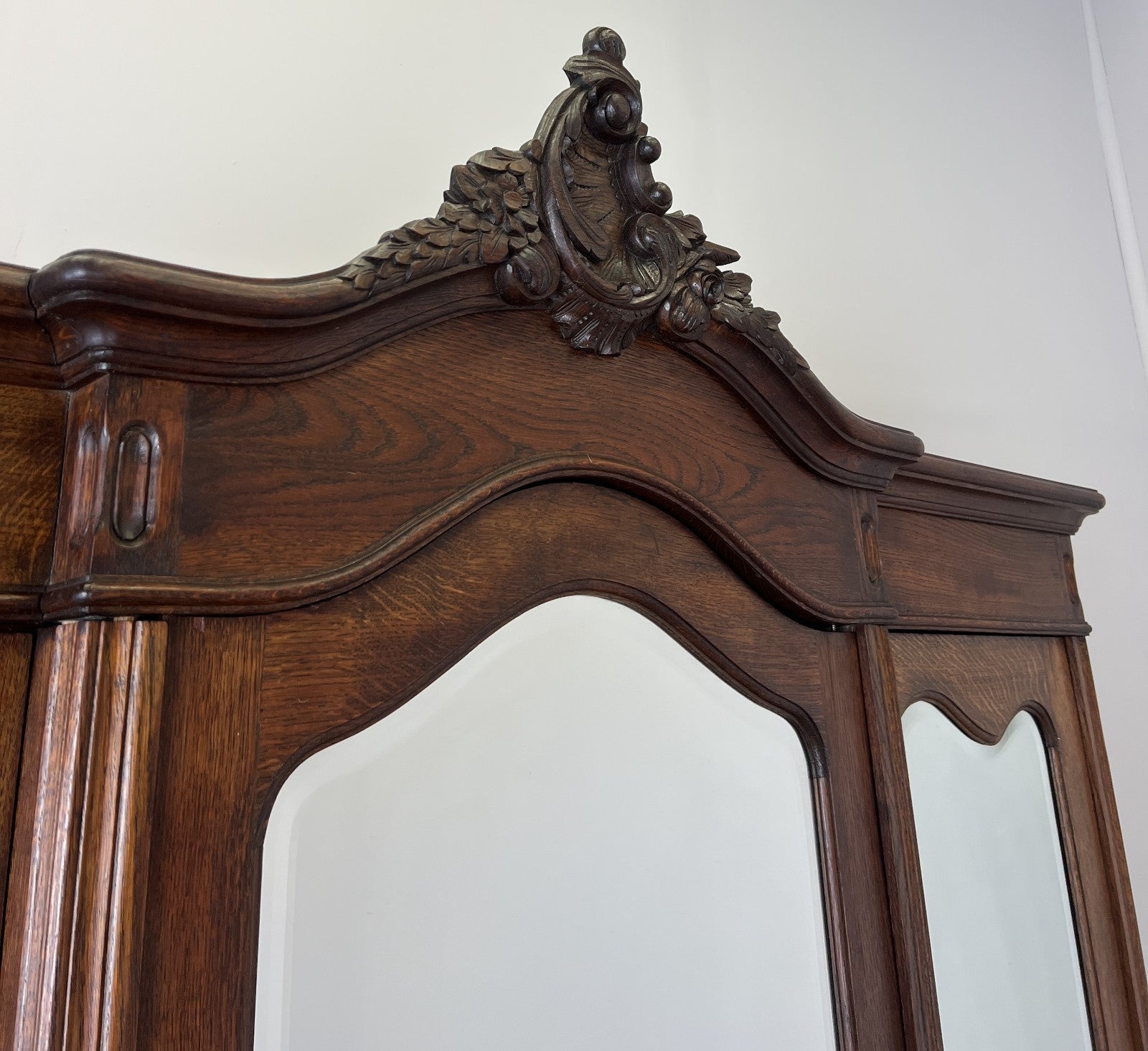 Wardrobe Antique French Rocaille Oak Three Door Carved Mirrored Armoire LOT 48434