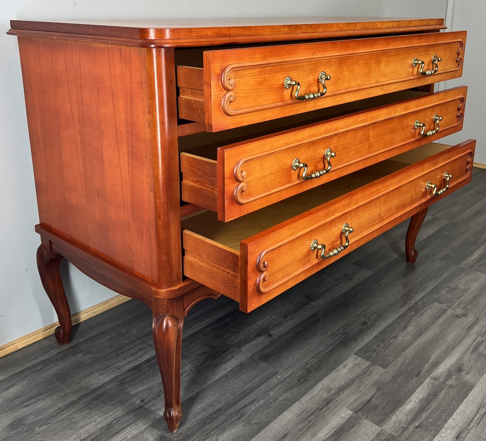 Chest of Drawers Vintage French Louis XVI Style Carved Cabinet LOT 432210