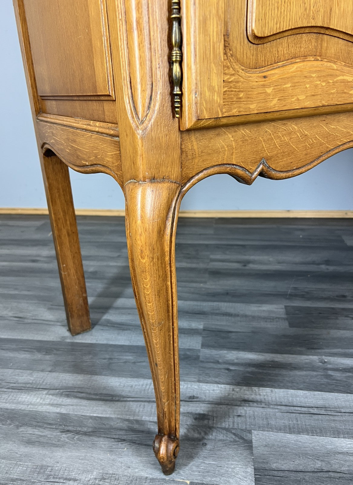 Vintage Dressing Table with Mirror French Oak Louis Vanity Table Makeup LOT 45207