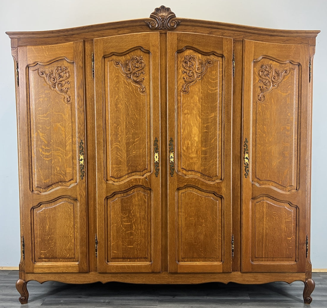Wardrobe Vintage French Louis XVI Style Oak Four Door Armoire LOT 48140