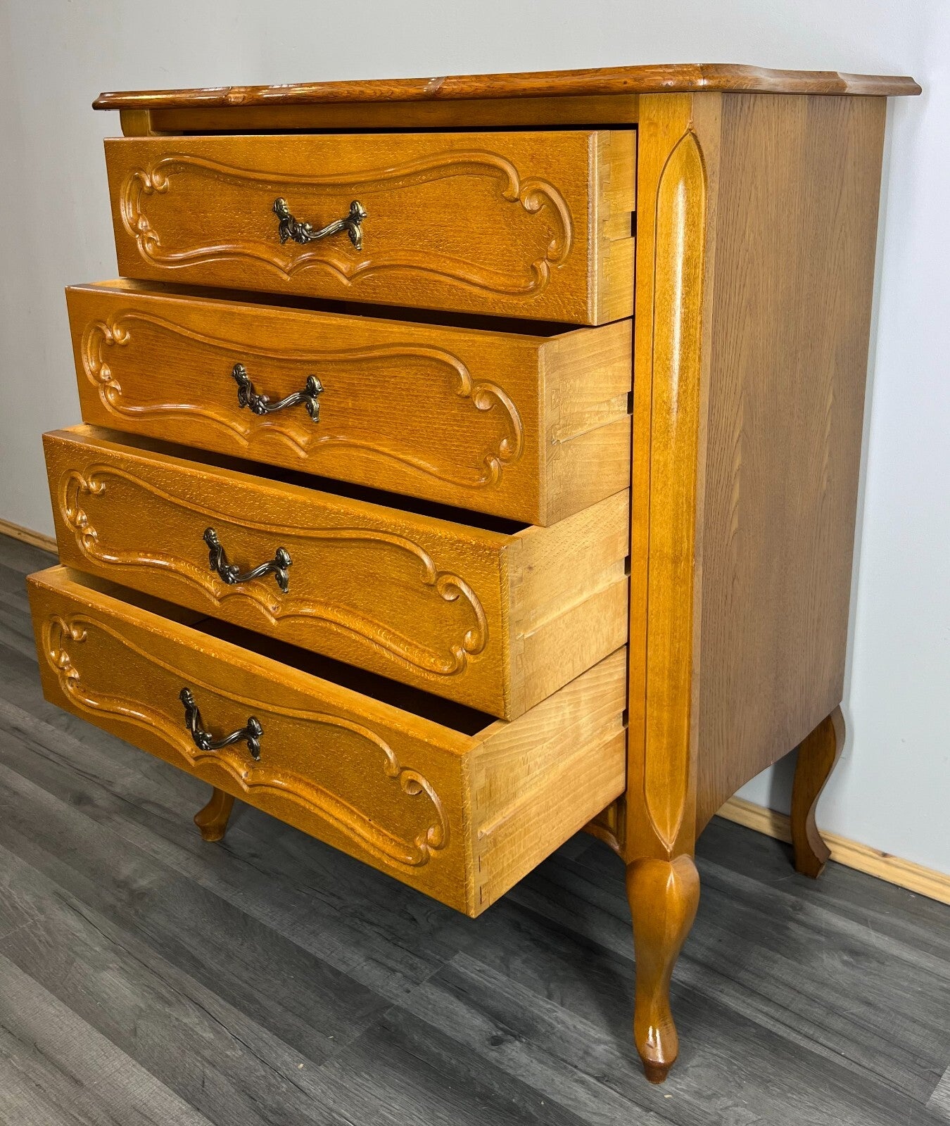 Chest of Drawers Vintage French Louis XIV Cabinet Carved Sideboard LOT 28959