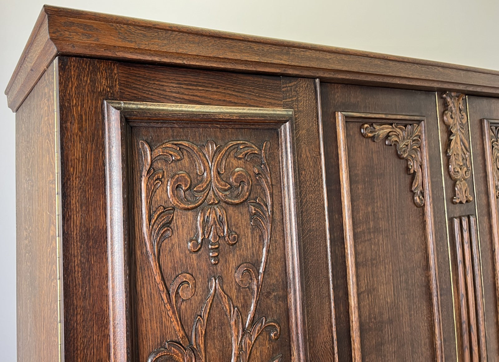 Wardrobe Vintage French Style Four Door Carved Armoire Cabinet LOT 61454