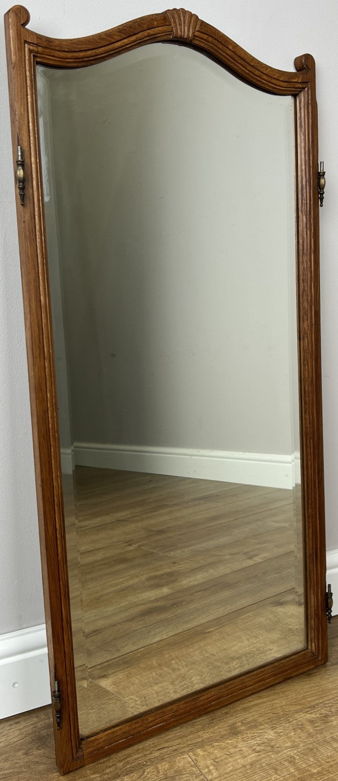 Mirror Vintage French Style Oak Wall Mirror Carved Decorative Frame LOT 61420