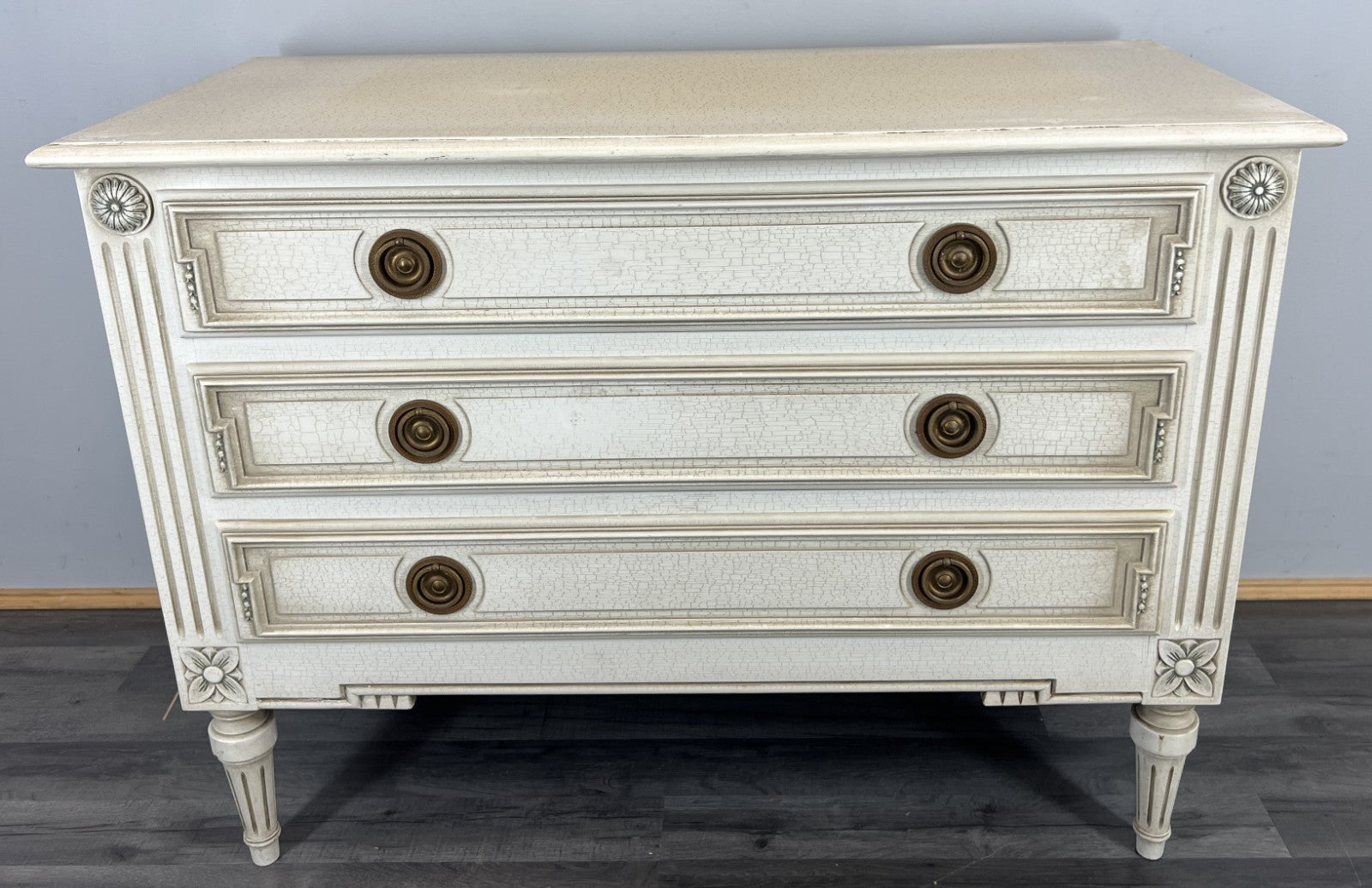 Chest of Drawers Vintage Shabby Chic 3 Drawer Painted Cream Cabinet LOT 44052