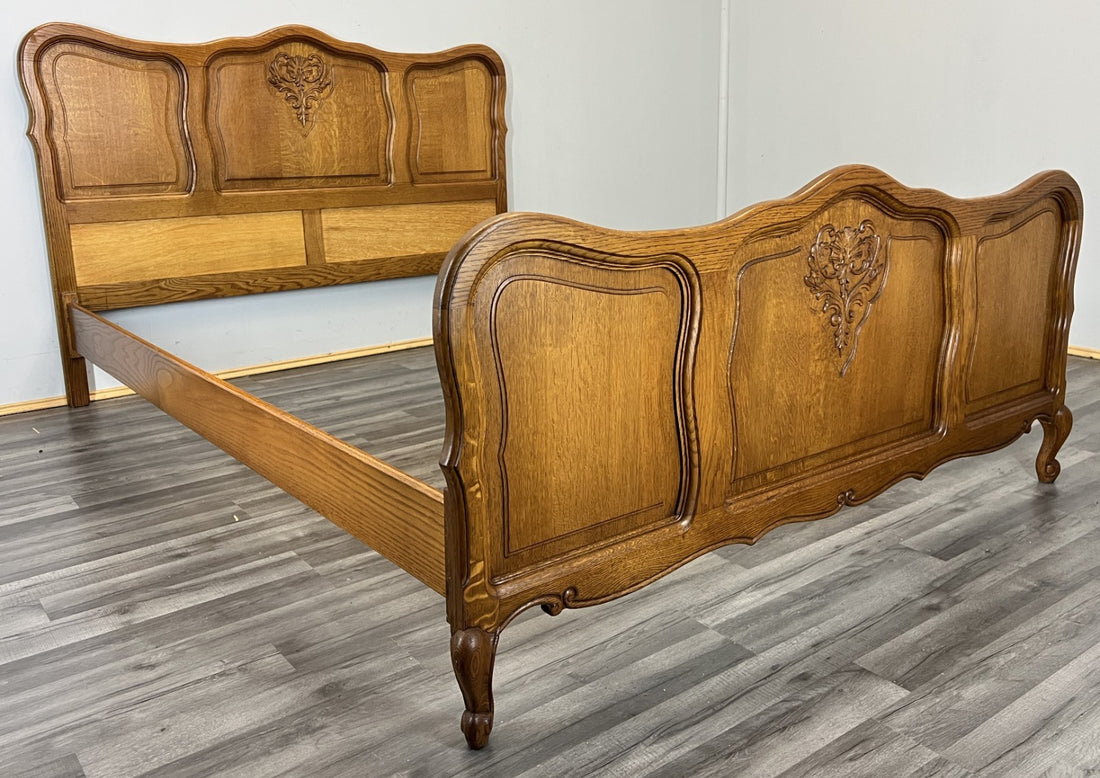 Bed Vintage French Louis XVI Double Bed Frame Oak Carved Headboard LOT 46170