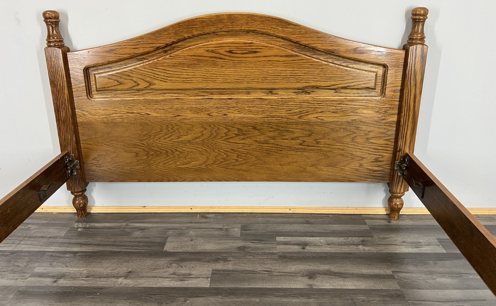 Bed Vintage French Style Double Bed Frame Carved Headboard LOT 46016