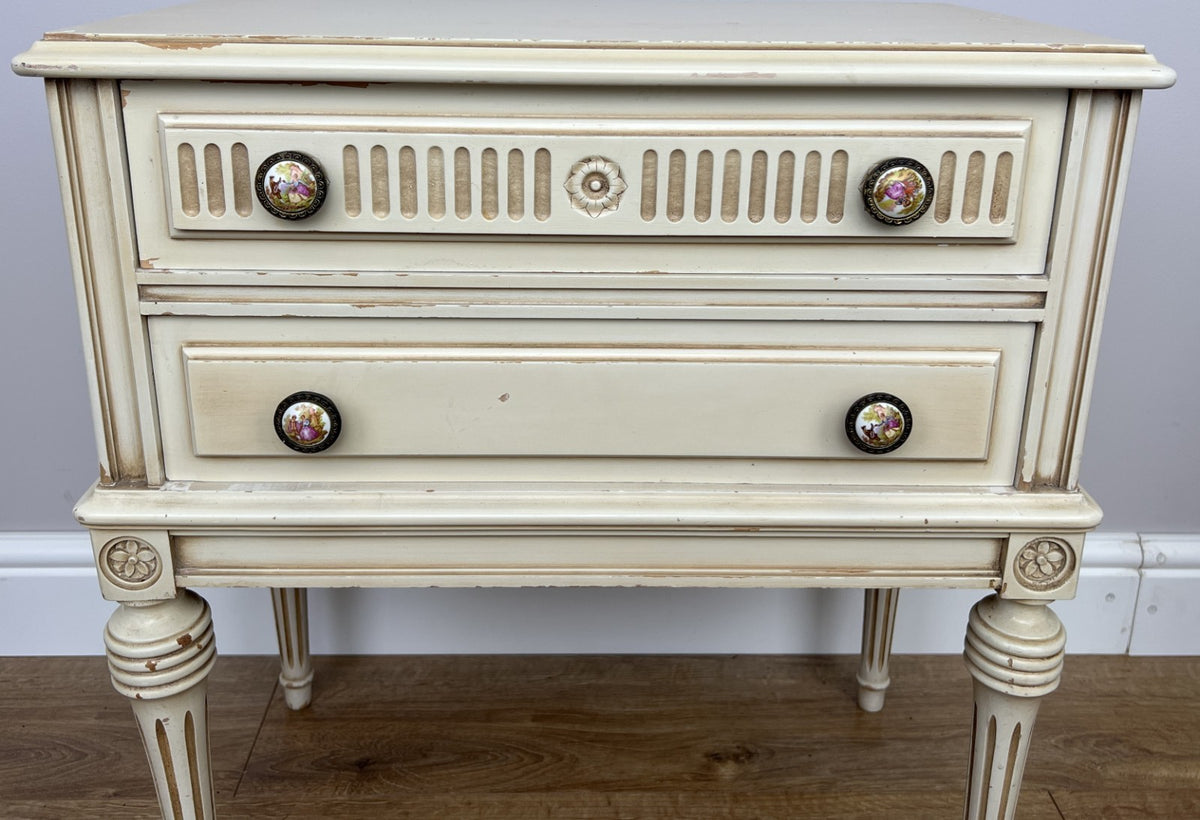 Pair of Bedside Tables Vintage French Shabby Chic Nightstands Cabinets LOT 62289