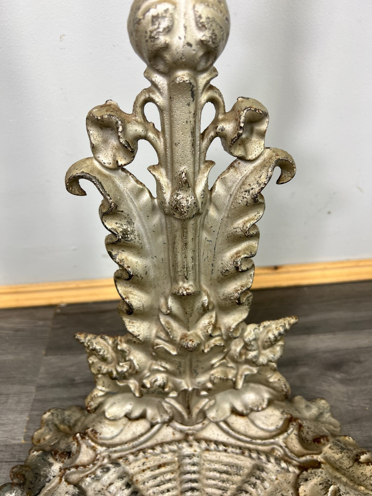Umbrella Stand Vintage French Style Metal Ornate Hallway Stand LOT 474911