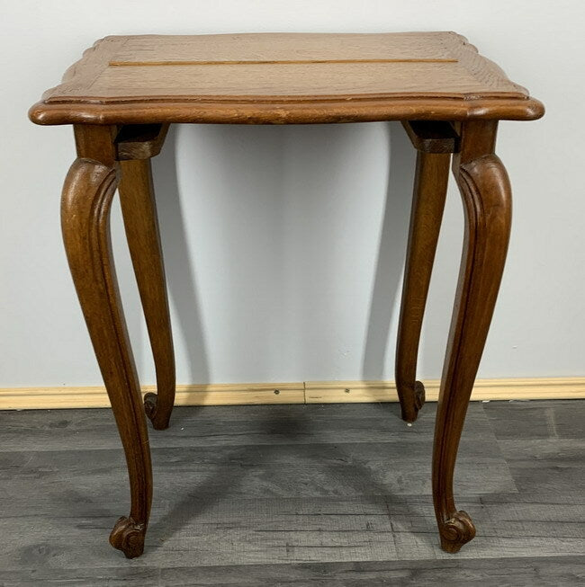 Nest of Tables Vintage French Louis XIV Oak Set of Three Side Tables LOT 6435