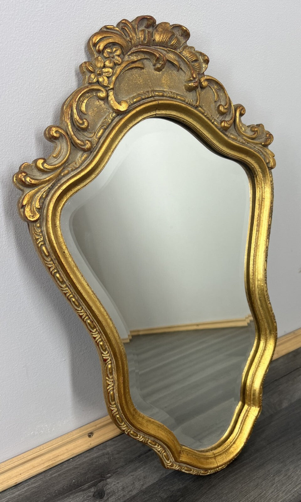 Mirror Vintage French Style Decorative Wall Mirror Gilt Frame LOT 28850