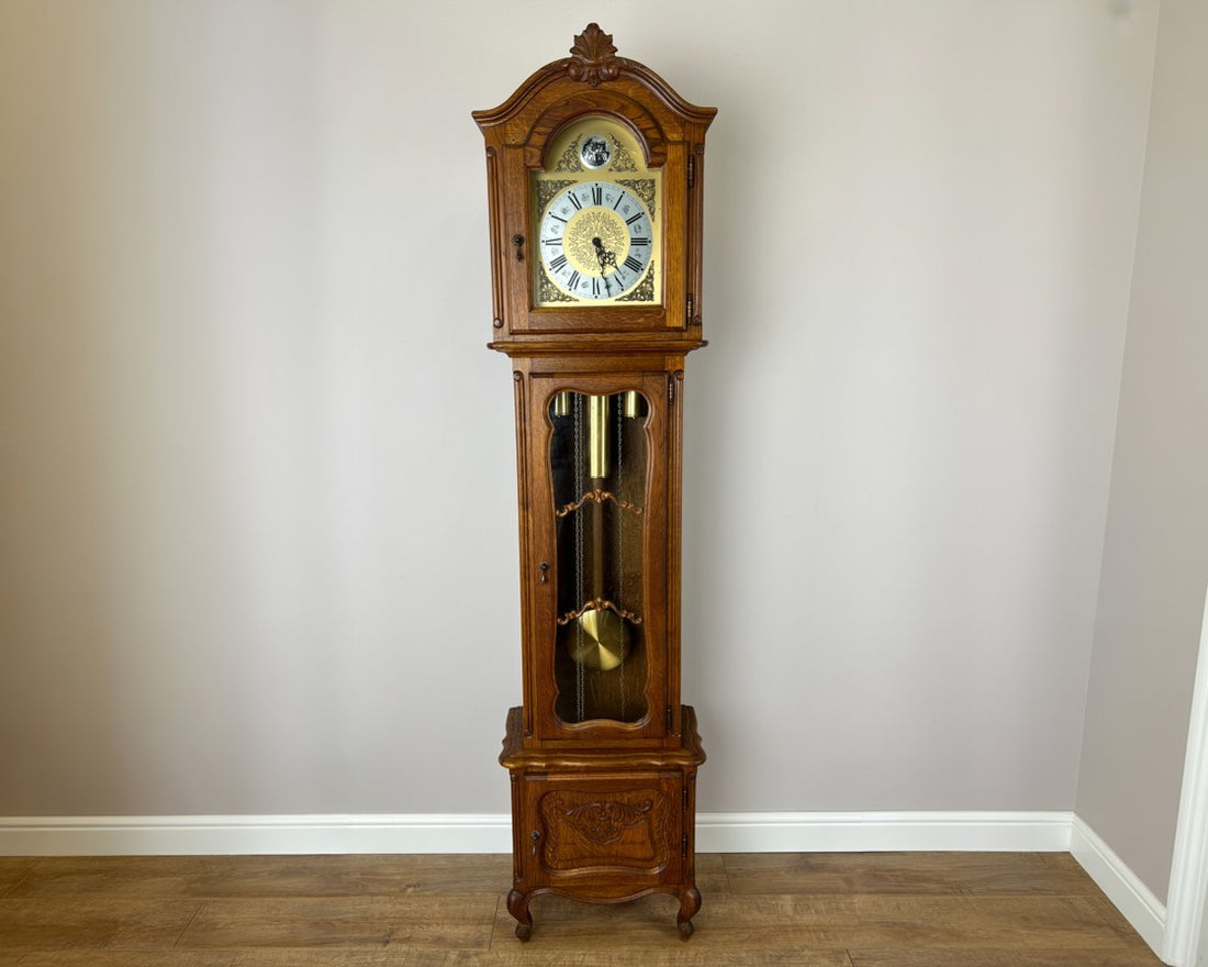 Grandfather Clock Vintage French Louis Style Oak Decorative Clock LOT 49830