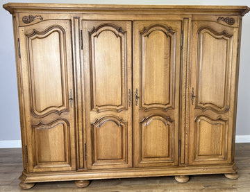 Wardrobe Vintage French Style Oak Four Door Carved Armoire Cabinet LOT 61160