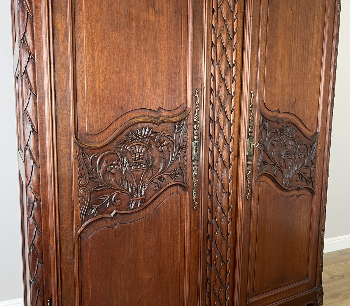 Wardrobe Antique French Style Walnut Two Door Carved Armoire LOT 6499