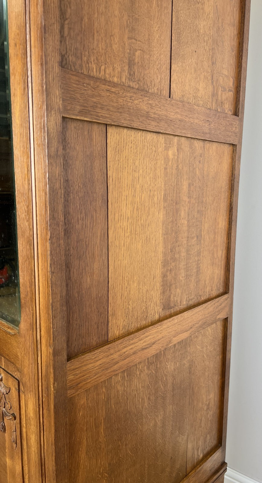 Wardrobe Antique French Oak Two Door Mirrored Carved Armoire Cabinet LOT 609720