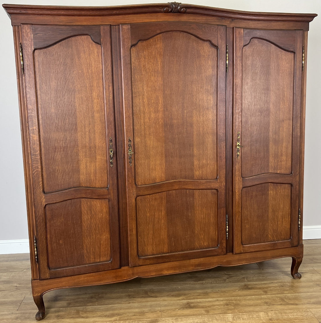 Wardrobe Vintage French Louis XVI Style Oak Three Door Carved Armoire LOT 61180