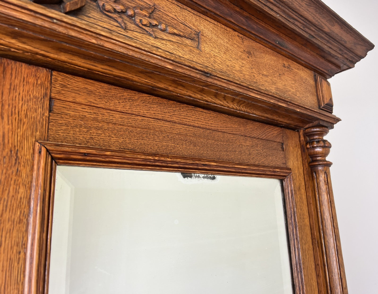Wardrobe Antique French Oak Two Door Mirrored Carved Armoire Cabinet LOT 61205
