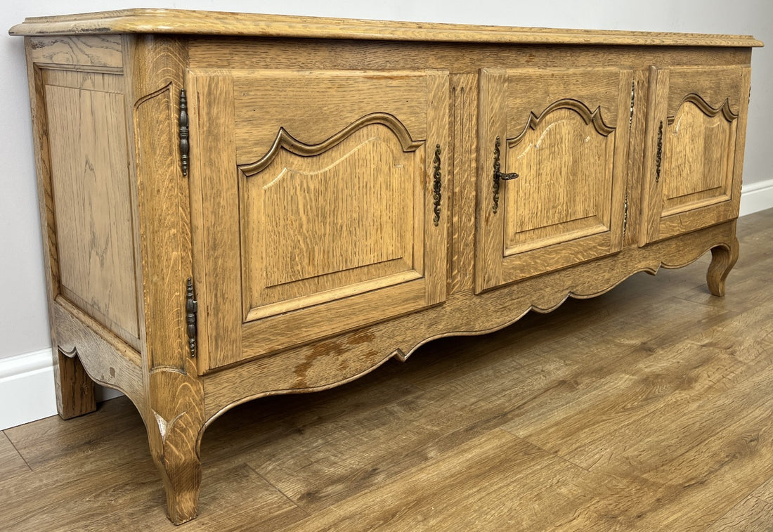 Cabinet Vintage French Style Oak Storage Sideboard Carved Cupboard LOT 62810