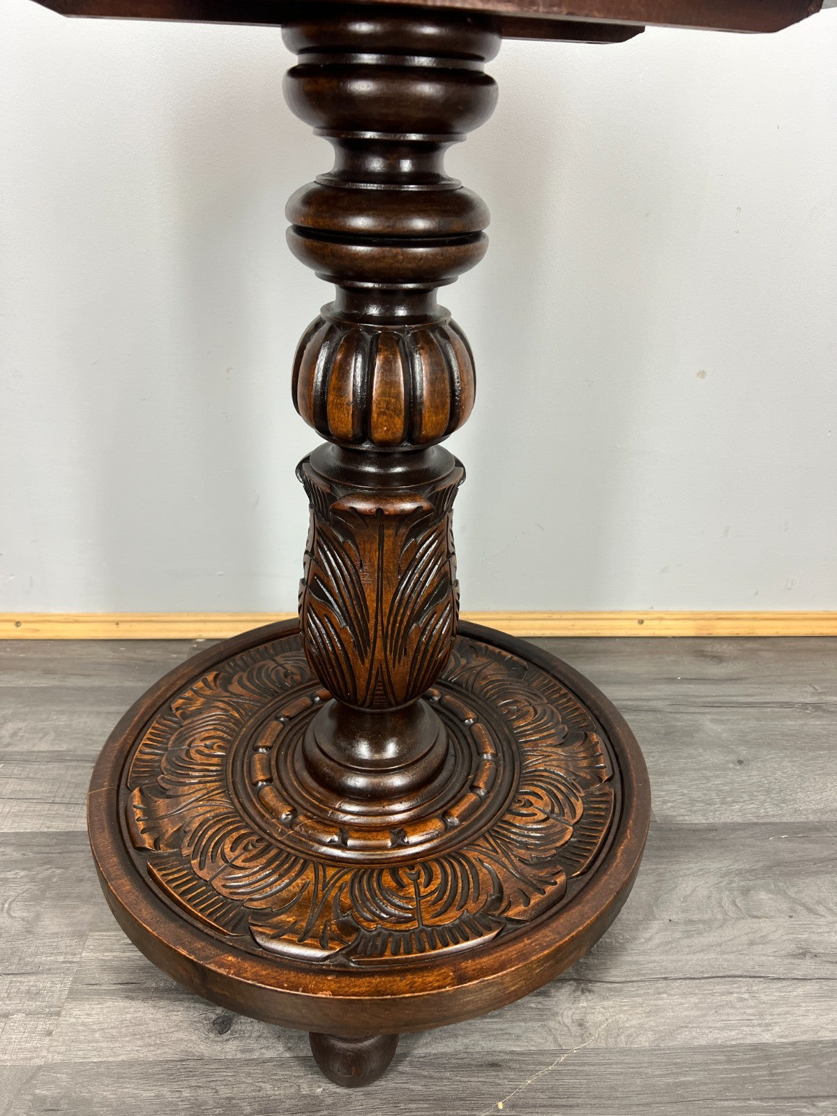 Plant Stand Vintage French Carved Round Pedestal Ornate Table LOT 44282