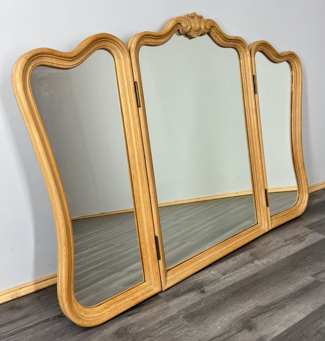 Mirror Vintage French Style Oak Triple Dressing Mirror Curved Frame LOT 40810