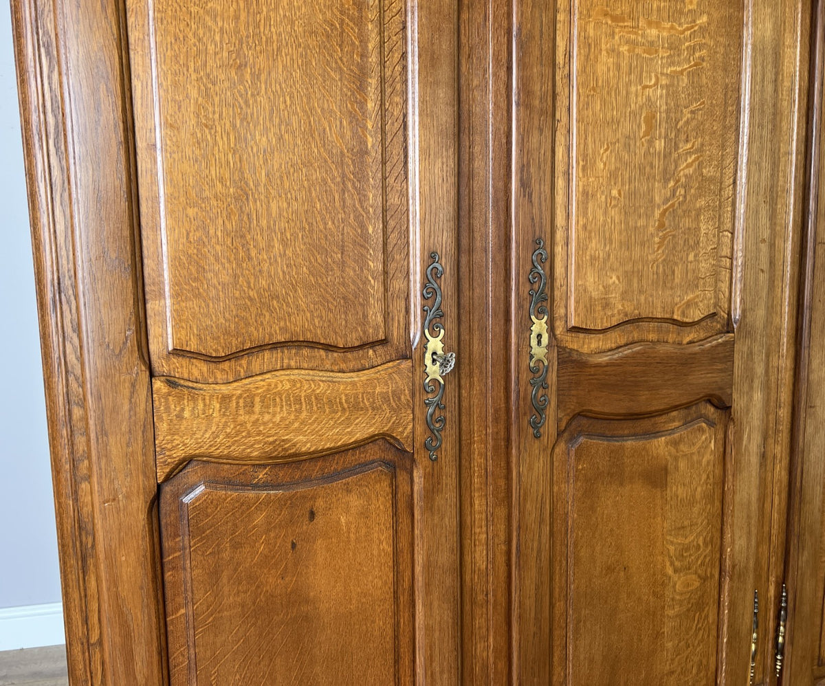 Wardrobe Vintage French Louis XVI Style Oak Four Door Carved Armoire LOT 6506