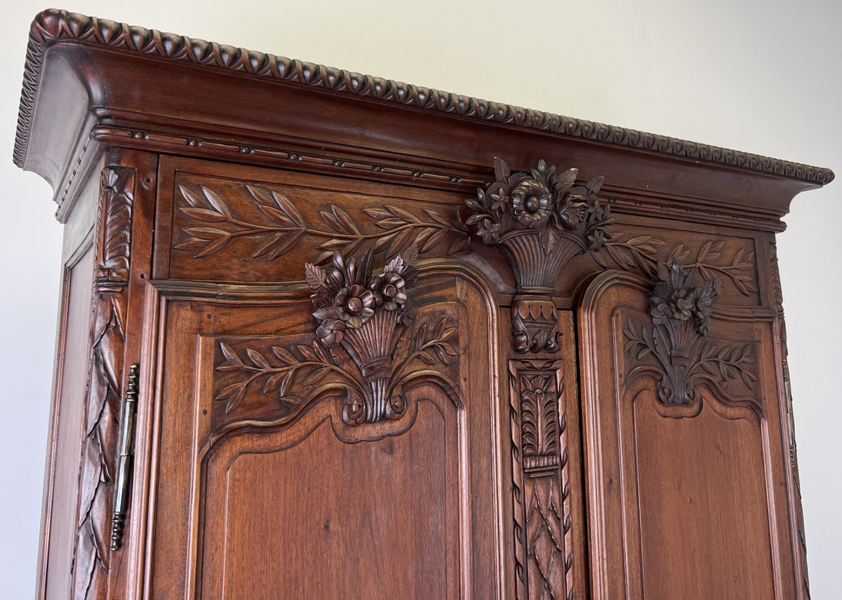 Wardrobe Antique French Style Walnut Two Door Carved Armoire LOT 6499