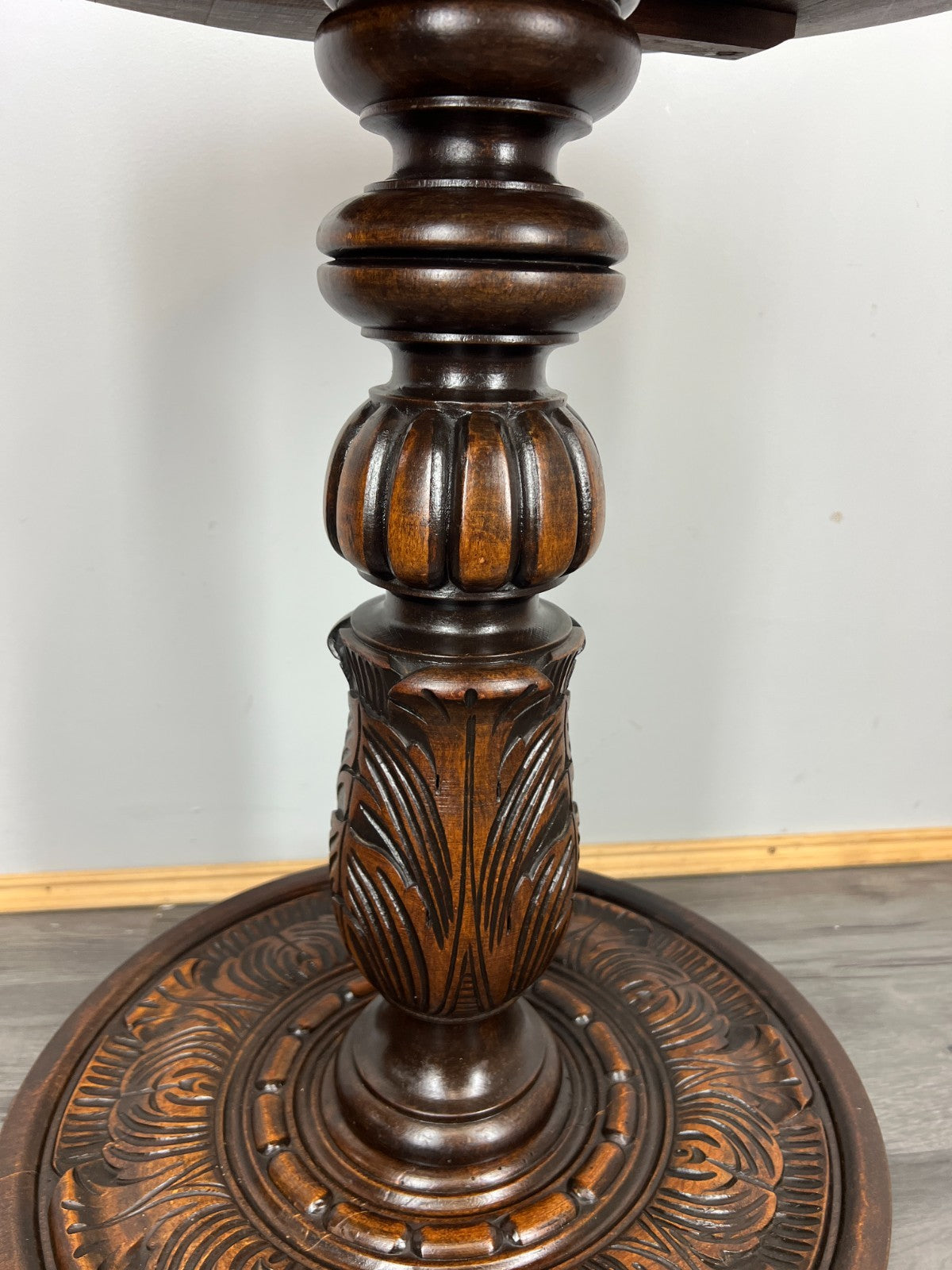 Plant Stand Vintage French Carved Round Pedestal Ornate Table LOT 44284