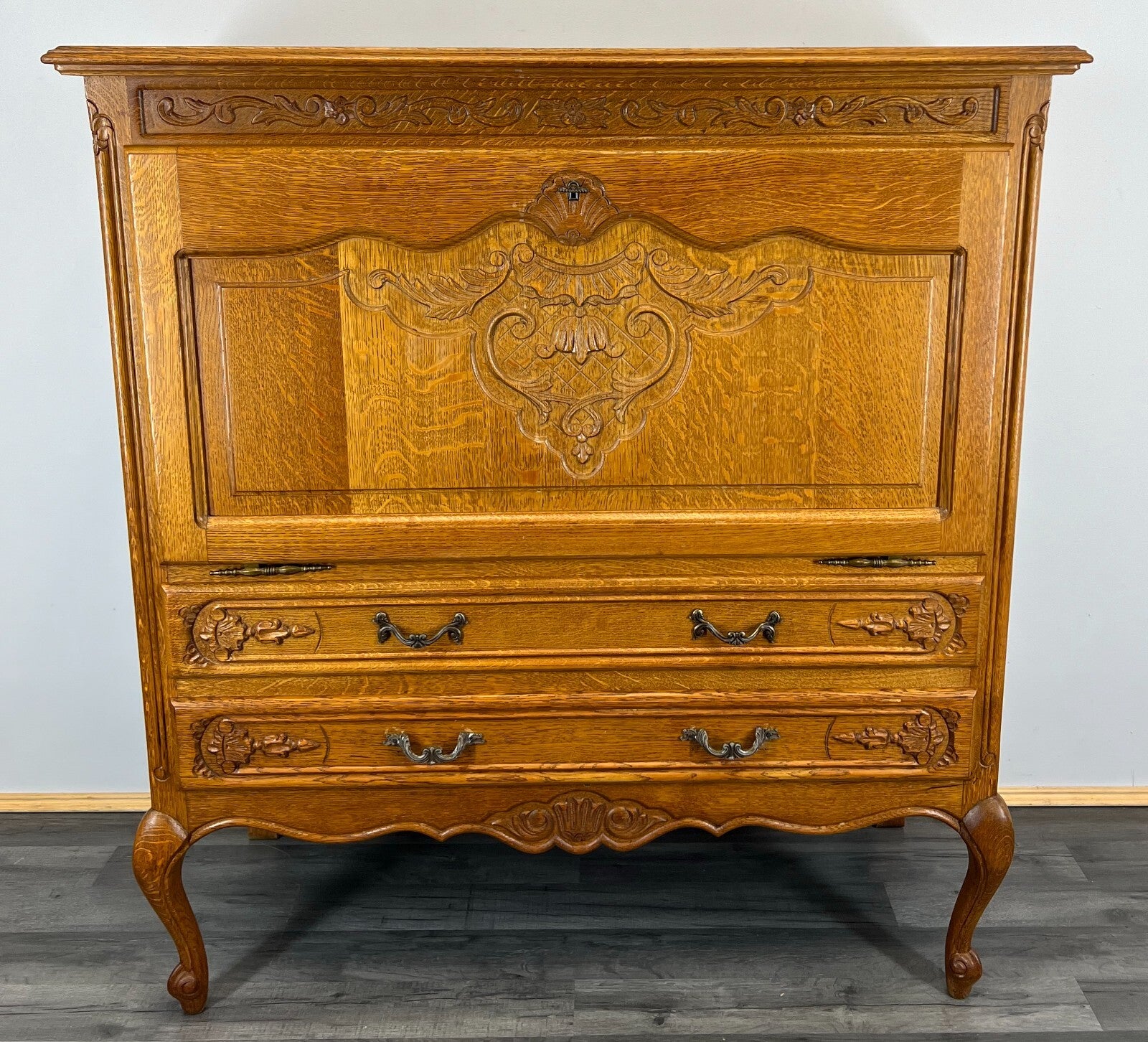 Cabinet Vintage French Louis XIV Style Carved Drop Front Oak Sideboard LOT 26513
