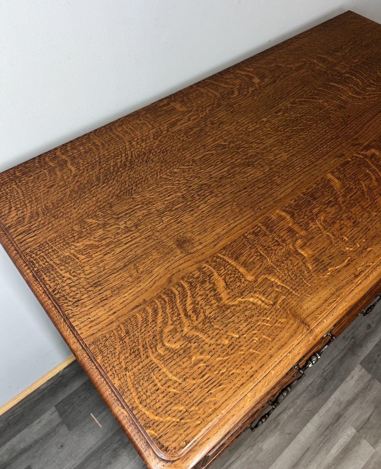 Chest of Drawers Vintage French Louis Oak Cabinet with Carved Front LOT 43497