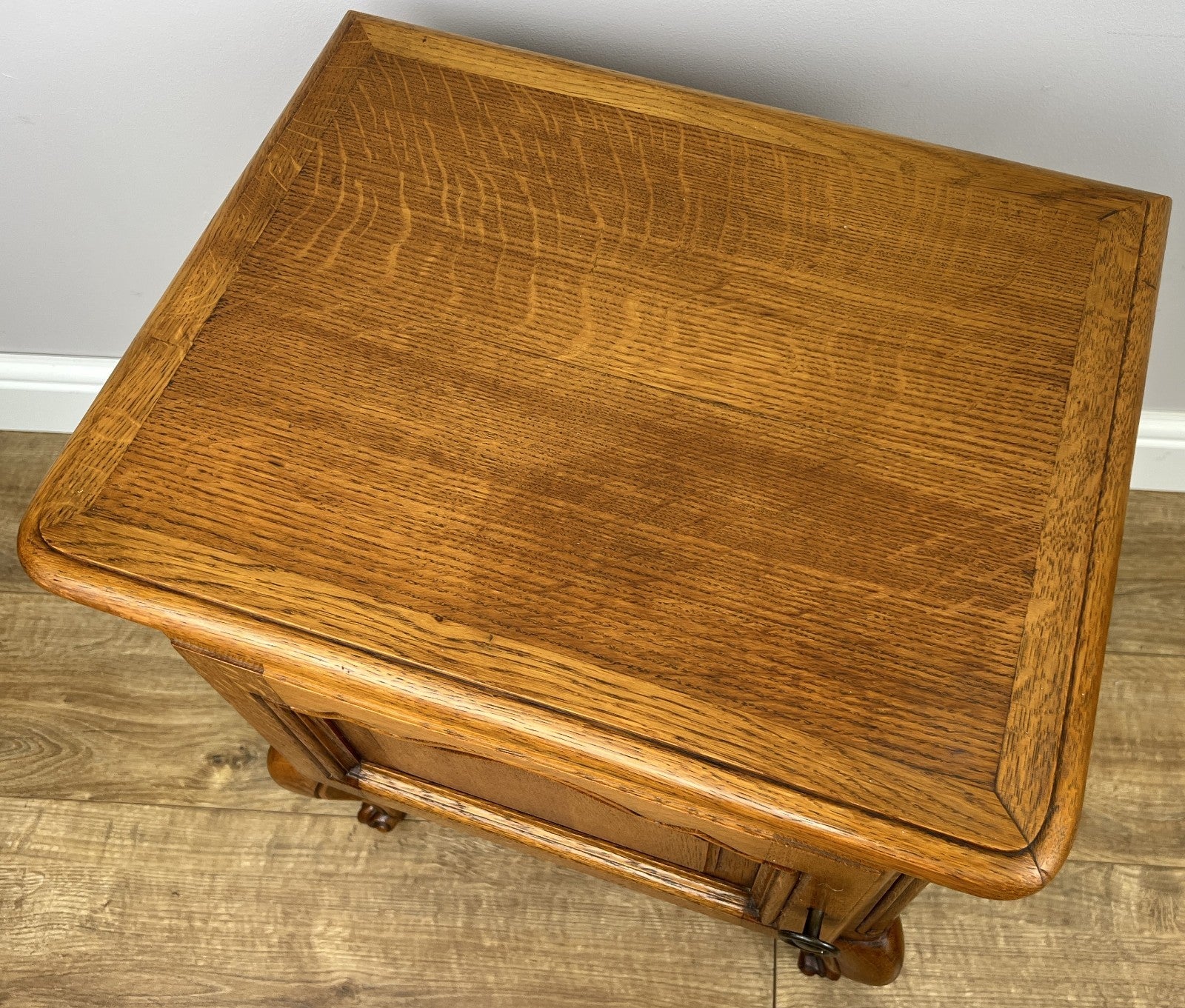 Pair of Bedside Tables Vintage French Louis Oak Nightstands Cabinets LOT 63067
