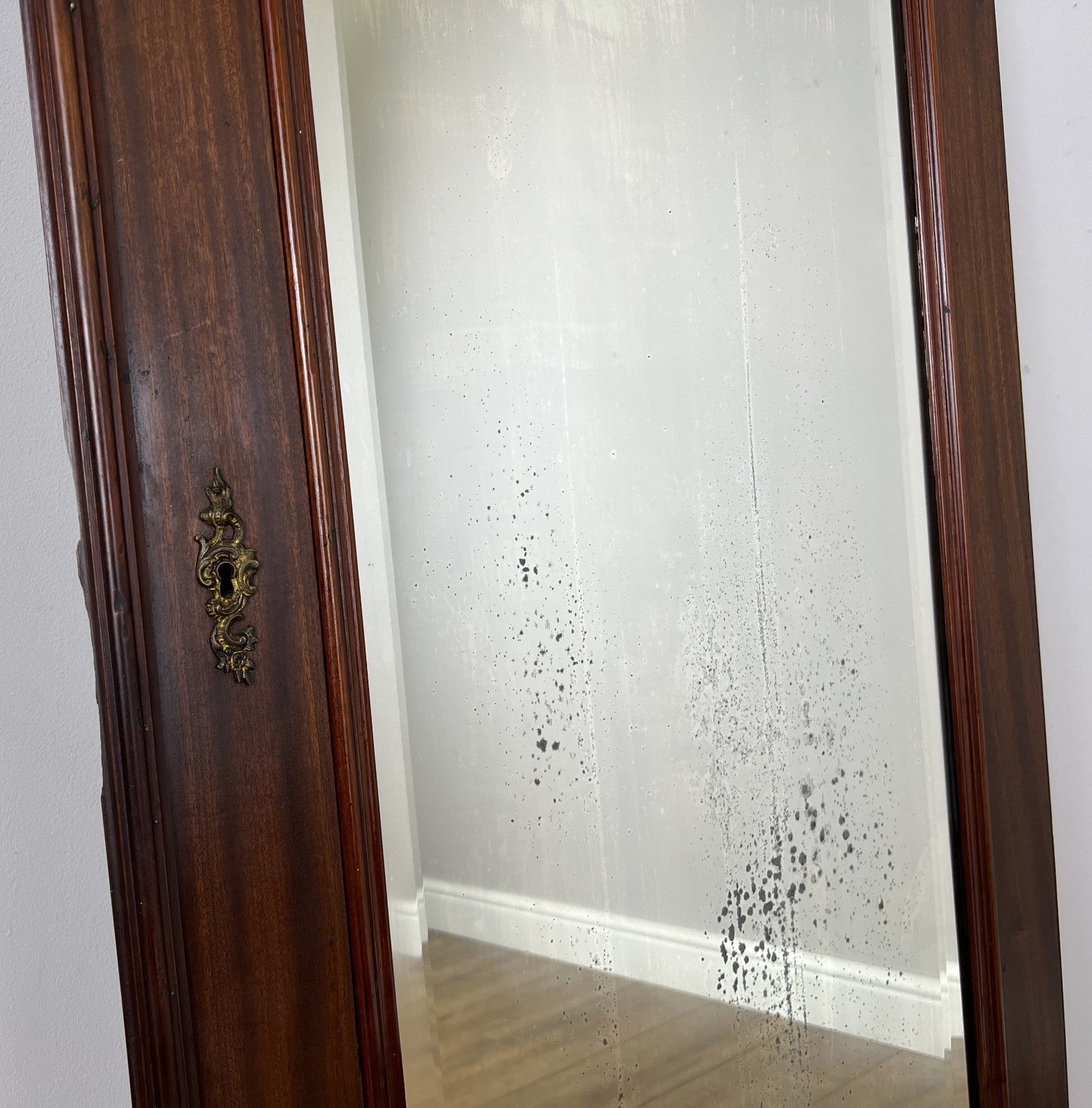 Mirror Antique French Style Oak Carved Wardrobe Mirror Shaped Frame LOT 61923