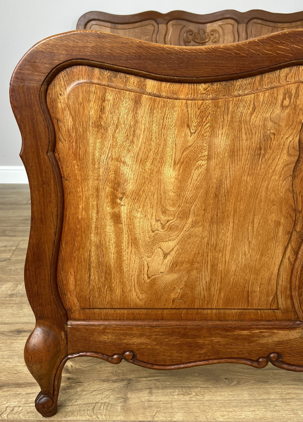 Bed Vintage French Louis XVI Double Bed Frame Oak Carved Headboard LOT 49142