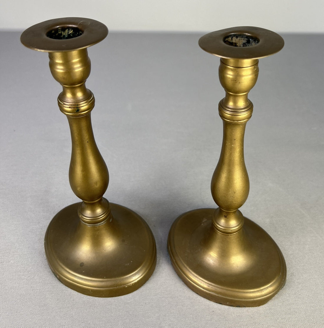 Pair of Candle Holders Vintage French Style Brass Decorative Set LOT 51770