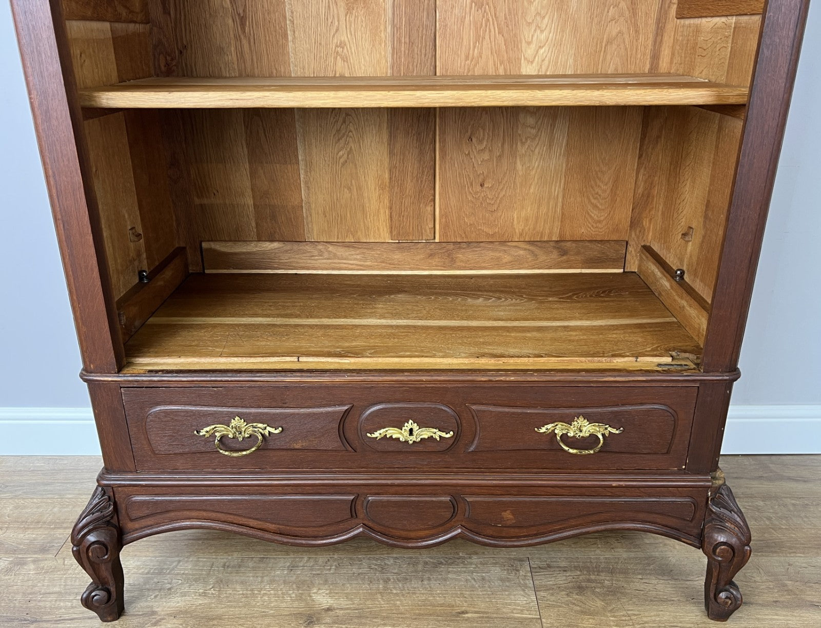 Bookcase Antique French Style Oak Display Cabinet Carved Sideboard LOT 61556
