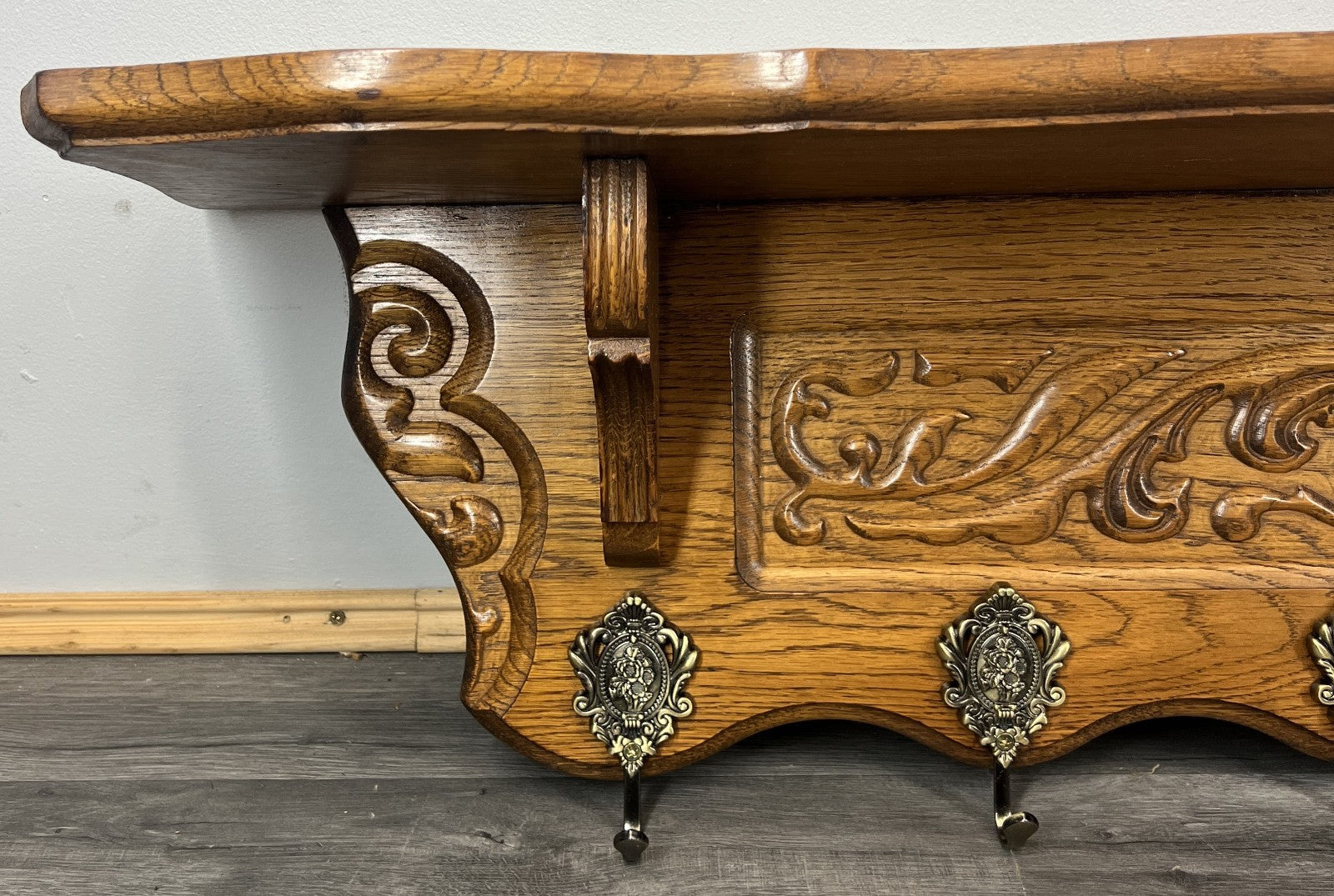 French Vintage Coat Rack Oak 7 Hooks Wall Shelf Carved Coat Hanger LOT 44934