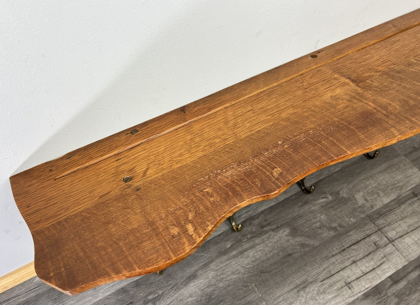 French Vintage Style Coat Rack Oak 5 Hooks Ornate Wall Shelf Coat LOT 46917