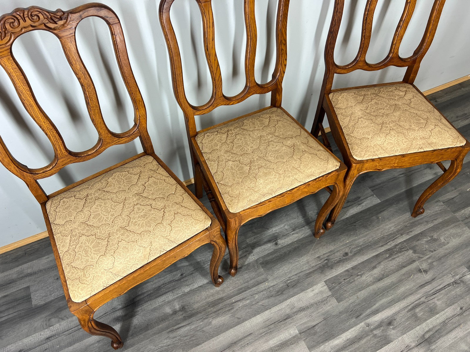 Chairs Vintage French Louis XVI Style Oak Upholstered Set of 6 Carved LOT 44015