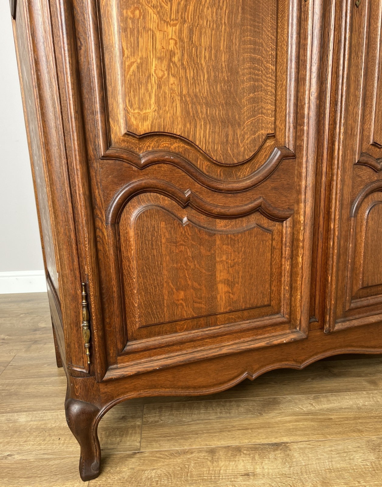 Wardrobe Vintage French Louis XVI Style Triple Door Oak Carved Armoire LOT 60787