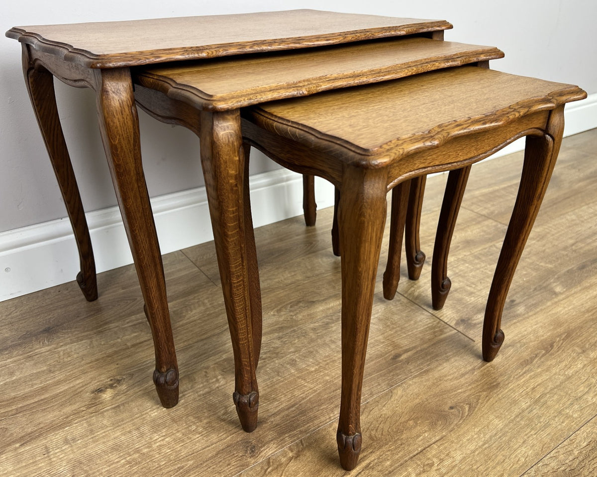 Nested Tables Vintage French Louis Oak Set of Three Carved Tables LOT 6498