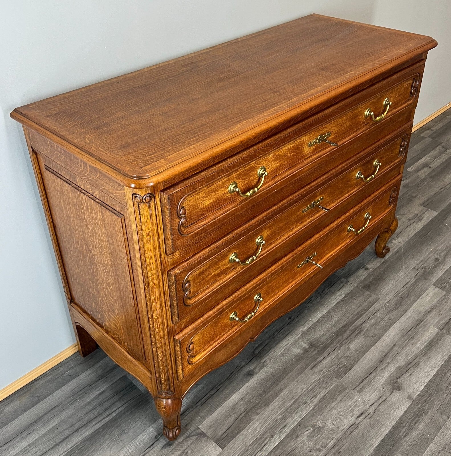 Chest of Drawers Vintage French Louis XVI Style Oak 3 Drawers Cabinet LOT 37703