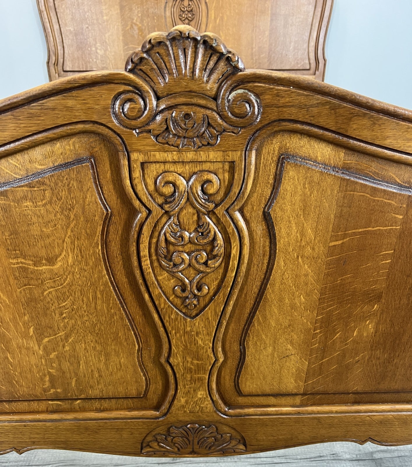 Bed Vintage French Louis XVI Double Bed Frame Oak Carved Headboard LOT 46256