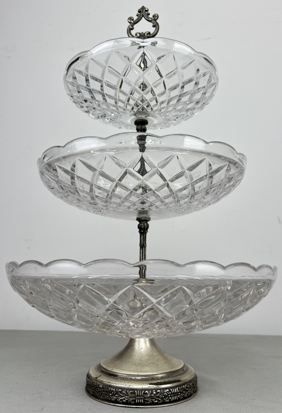 Bomboniere Vintage French Crystal Cut Three Tier Serving Cake Stand LOT 6439