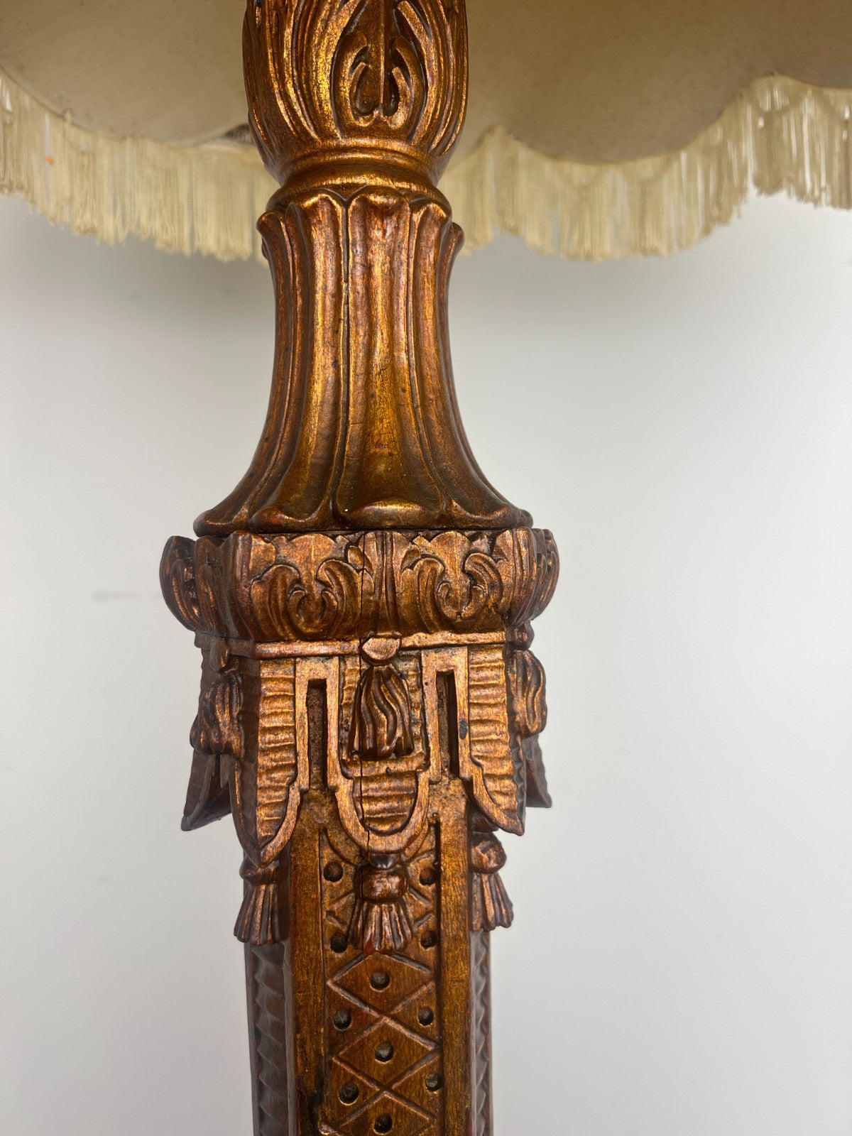 Floor Lamp Vintage French Style Ornate Standing Lamp with Fringe Shade LOT 607318