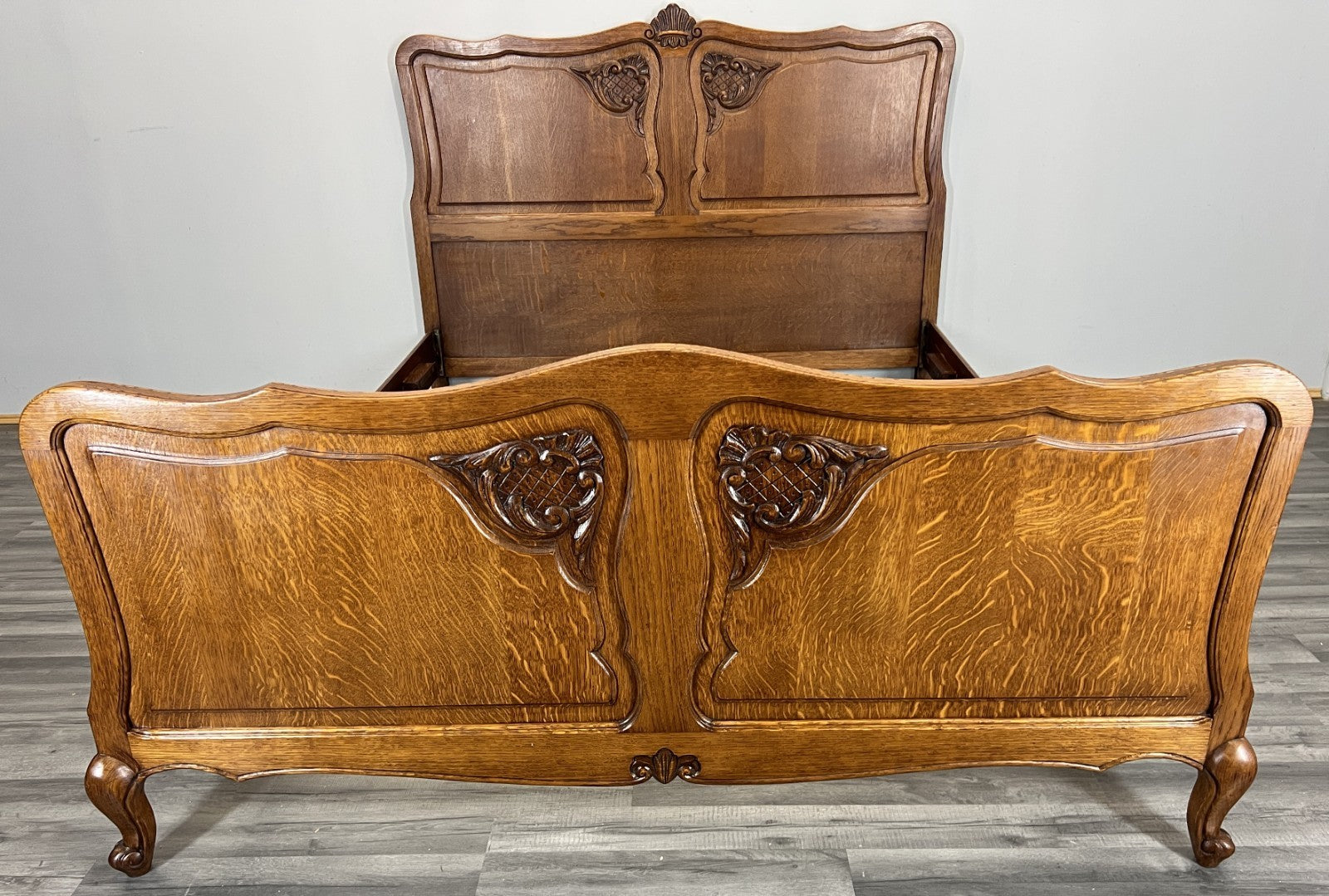 Bed Vintage French Louis XVI Double Bed Frame Oak Carved Headboard LOT 45862