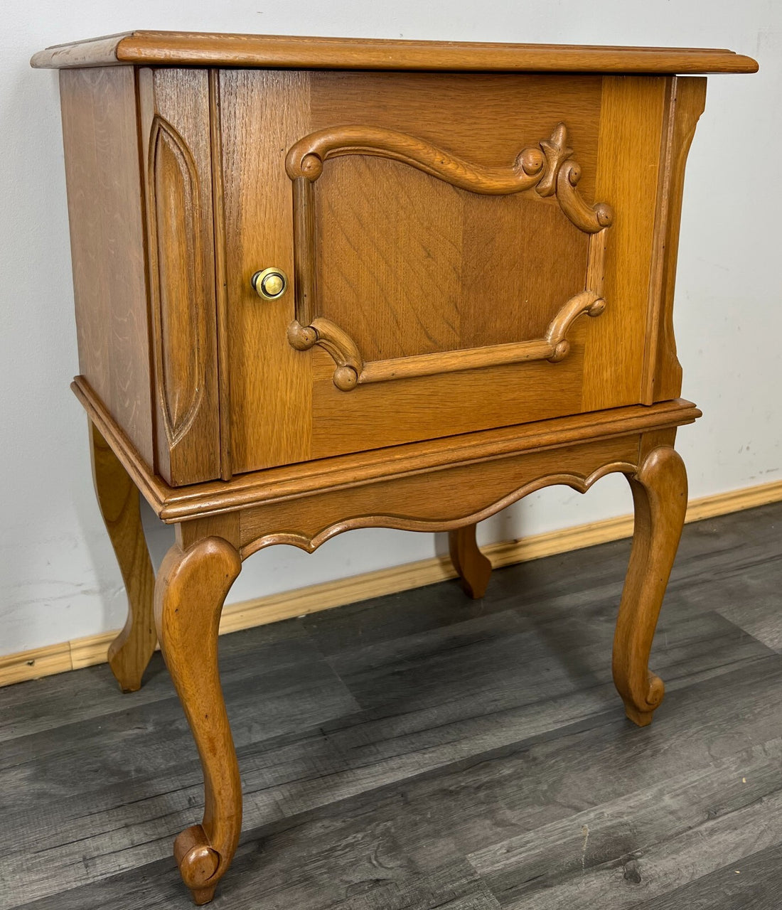 Bedside Table Vintage French Louis XVI Style Cabinet Carved Cupboard LOT 21810