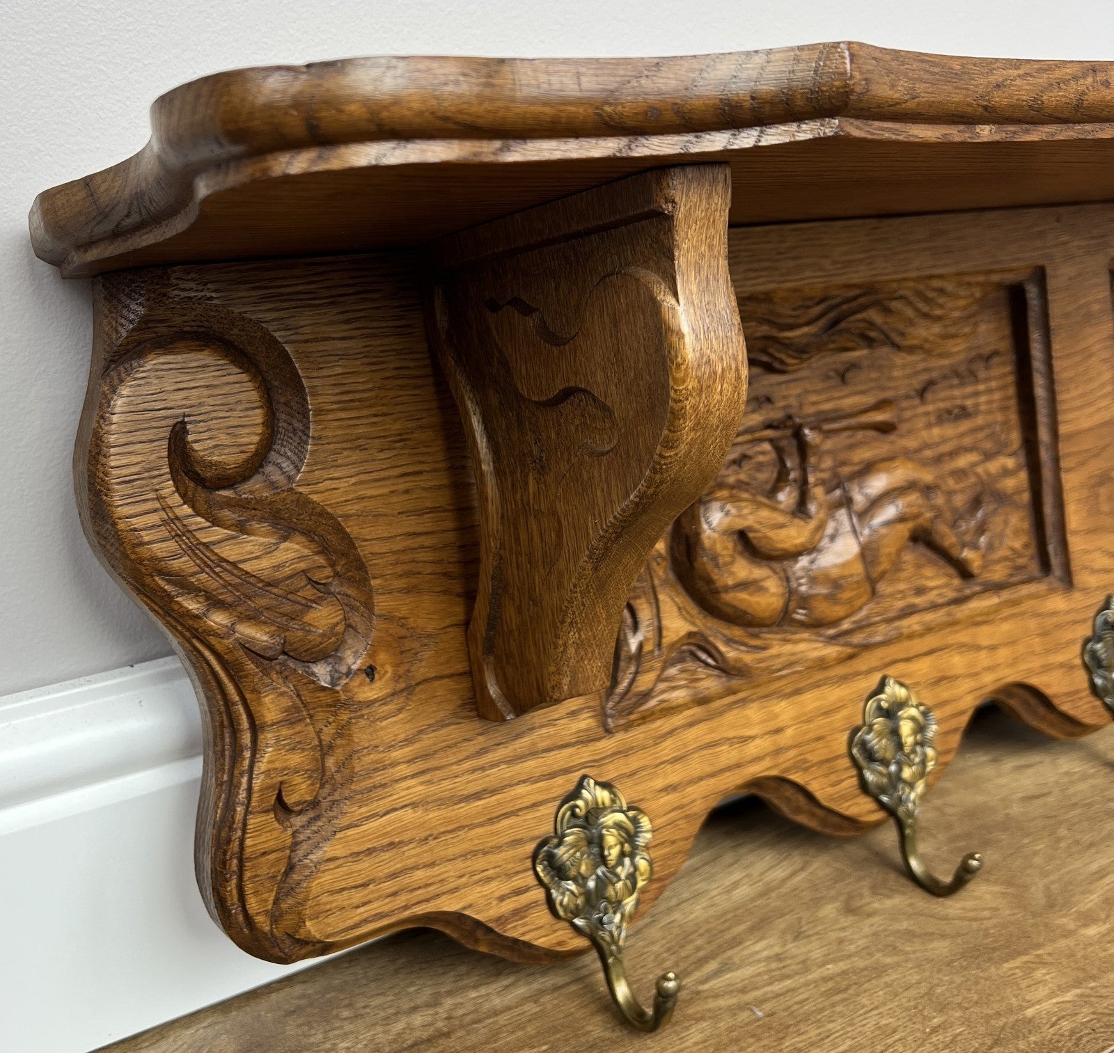 French Vintage Coat Rack Oak 5 Hooks Wall Shelf Carved Coat Hanger LOT 49046