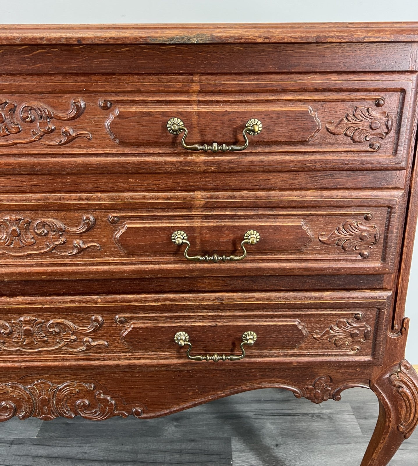 Chest of Drawers Vintage French Louis XVI Oak Carved 3 Drawer Cabinet LOT 43957