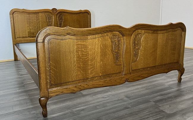 Bed Vintage French Louis XVI Double Bed Frame Oak Carved Headboard LOT 14620