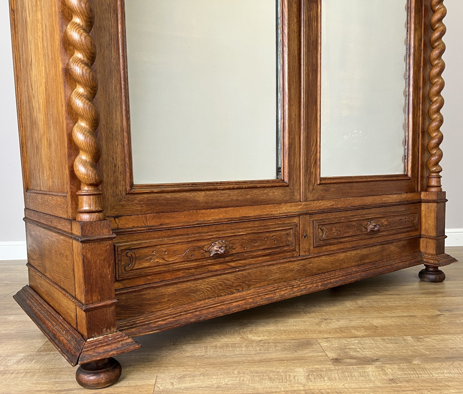 Wardrobe Antique French Oak Two Door Mirrored Carved Armoire Cabinet LOT 61248