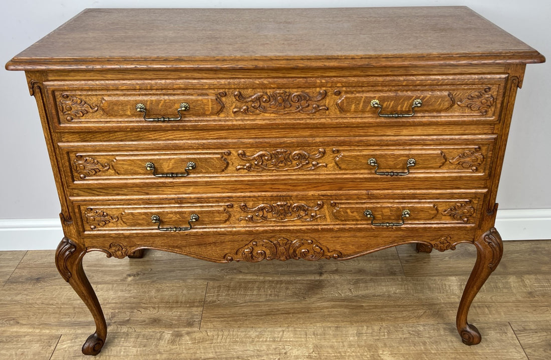 Chest of Drawers Vintage French Louis Oak 3 Drawers Carved Cabinet LOT 62600