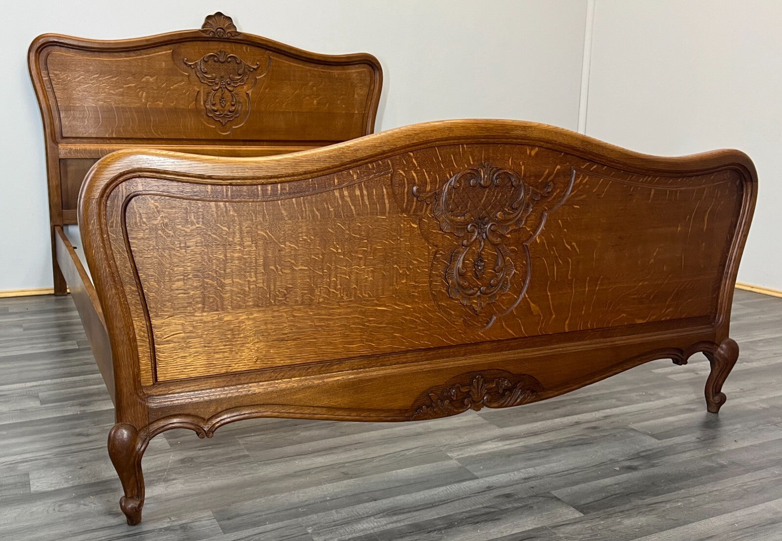 Louis XV Style Vintage French oak Double Bed (LOT 2512)1